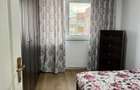Inchiriez Apartament 4 camere 80 m2 str Aurel Vlaicu nr 38 bl v8 sc 2 - 1