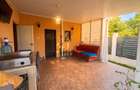 Casă 4 camere, 3 băi, teren 400 mp, Tunari – mutare imediată