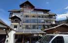 PRET REDUS: Apartament cu 3 Camere teren 475mp 800m Centru Busteni - 14