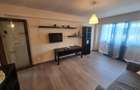 Vand apartament 3 camere Micro 4 - 5