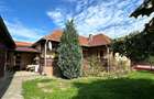 Casa cu curte si gradina, 1100 m2, pozitie ultracentrala, Ciceu Giurgesti - 1
