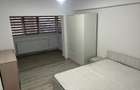Proprietar, Inchiriez apartament ultracentral 3 camere, 2 bai - 4