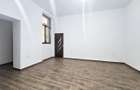 Apartament 3 camere cu centrala, parter zona centrala