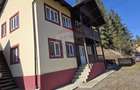 Casă / Vilă cu 5 camere de vânzare - 2
