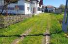 Casă cu 6 camere cu Teren 5400 Mp în Central - 8