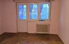 Vand apartament 3 camere
