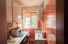 Apartament cu 3 camere semidecomandat în Km 4 - 10