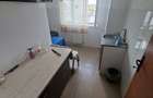 Apartament cu 1 camera decomandat, se poate transforma in 2 camere dec, zona Cug - 8