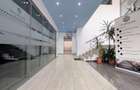Cladire mixta de birouri si spatii comerciale - Comision 0% - 4