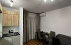 Vand Studio zona Coresi - 2