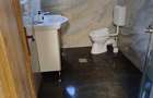 Inchiriez casa cu camere si bai proprii, bucatarie living 300 mp.In pretul chiriei sunt incluse toate cheltuielile . telefon 0742006311 - 7
