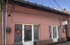 Proprietar, inchiriez doua spatii comerciale vad excelent