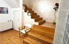 Casa in apreciabil potential,cu terase, curte,gradina echipata,2 pivnite,Str. Ro - 18