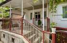 Casa 3 camere, cota teren 446 mp, garaj, terasa, pivnita, Un - 1