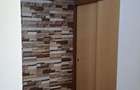 Inchiriez apartament 2 camere.