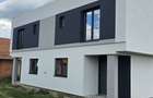 Casa Moderna Tip Duplex PROPRIETAR!!! - 8