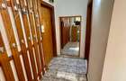 3 Camere Podu Ros 81 000 EUR (negociabil) Etaj 2/4 - 4