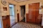 Casa P+2 cu 2 spatii comerciale la parter, in Sebes