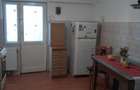 Vand apartament cu 2 camere decomandat - 2