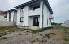 Casă cu 4 camere cu Teren 900 Mp în Lazuri - 1