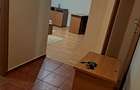 Inchiriez garsoniera decomandata Varra Luminoasa 5 minute metrou - 6