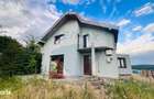 Casa / Vila cu 4 camere de vanzare - 3