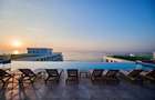 Ofer pentru inchiriere apartament 3 camere cu vedere frontala la mare - 11