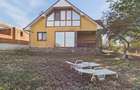Casa in Le?, 170 mp, teren 961 mp