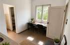 Spatiu pretabil:birouri/ cabinete/ servicii, acces stradal,curte proprie,Central - 9