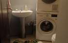 Proprietar vand apartament 4 camere decomandat, vedere pe 2 par?i. Etaj 3 din 4