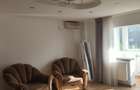inchiriez  apartament 2 camere - 7