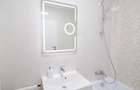 Inchiriez apartament cu 2 camere lux,cu loc de parcare,,in cartierul ,,Prima Onestilor,,,