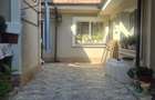 Casa Locuibila Km 5, 325 Mp Teren, Dechidere la Strada 21 Ml