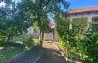 Casă cu Teren 1300 Mp în Central - 2