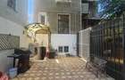 Victoriei-Berzei, Apartament cochet, in vila, 6 camere, la cheie