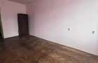 Apartament cu 2 camere decomandat în Petros - 3