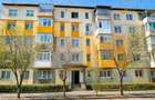 Hunedoara, Apartament-3 camere, 51 mp utili, etaj 3/4.