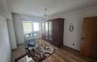 Apartament cu 3 camere decomandat în Nord - 2