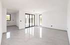 Duplex 4 camere | 2 bai | Toate utilita?ile | Mo?ni?a - Comision 0 - 6