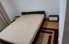 Apartament de doua camere de inchiriat.