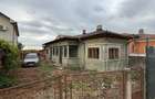 Casă cu 4 camere cu Teren 1520 Mp în Central - 1