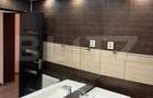 Apartament 3 camere 2 bai -in vila - 80mp  -pivnita si  parcare Central - 8