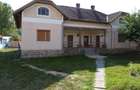 Proprietar Casa + teren 1.277 mp in centrul Geoagiu Bai, langa strand termal - 4