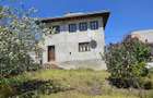 Casa cu 3 camere ?i teren de 2500 mp - 8