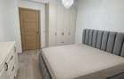 Vand apartament cu 2 camere decomandat + loc parcare
