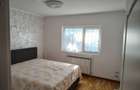 Apartament 3 camere de vanzare Roman - 1