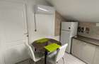 Proprietar- Inchiriez apartament 3 camere - 2