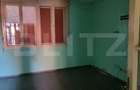 Casa cu doua corpuri,curte si gradina - 19