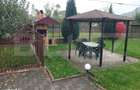 Casa de vanzare, cu 6 camere, 300 mp, spatioasa, in Campulung Moldoven - 17