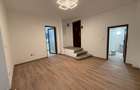 Apartament 3 camere de inchiriat,Universitate- Pia?a Rosetti